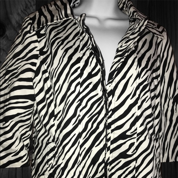 Wet Seal Zebra Print Petticoat Blazer - Picture 4 of 13